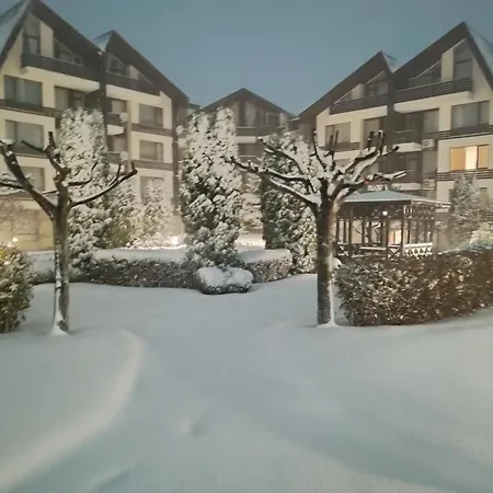 F307 Aspen Golf Апартамент