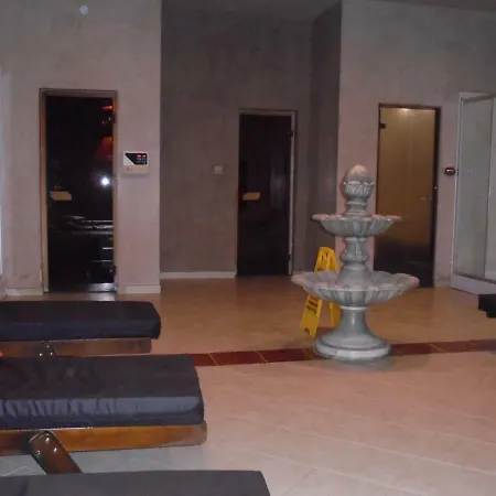 Apartment F307 Aspen Golf